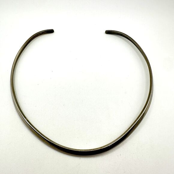 ~10" Silver tone metal choker style necklace! - Picture 1 of 9